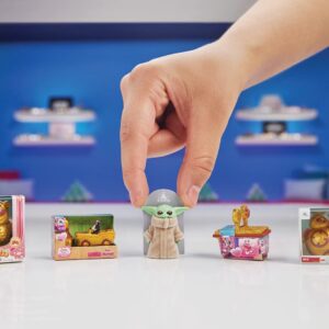 5 Surprise Disney Mini Brands Series 2 Collector's Kit by ZURU (3 Capsules + 1 Collector's Case) Amazon Exclusive Mystery Capsule Real Miniature Brands Collectibles