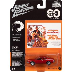 Johnny Lightning - James Bond 1974 AMC Hornet Man with The Golden Gun