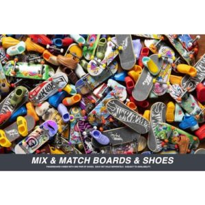 Hot Wheels Skate - Tricked Out Pack - Exclusive Board and Shoes (HGT85)