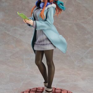 GOOD SMILE COMPANY The Quintessential Quintuplets: Miku Nakano (Date Style) 1:6 Scale PVC Figure