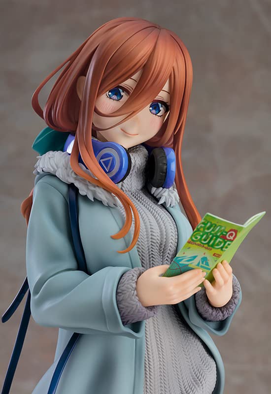 GOOD SMILE COMPANY The Quintessential Quintuplets: Miku Nakano (Date Style) 1:6 Scale PVC Figure