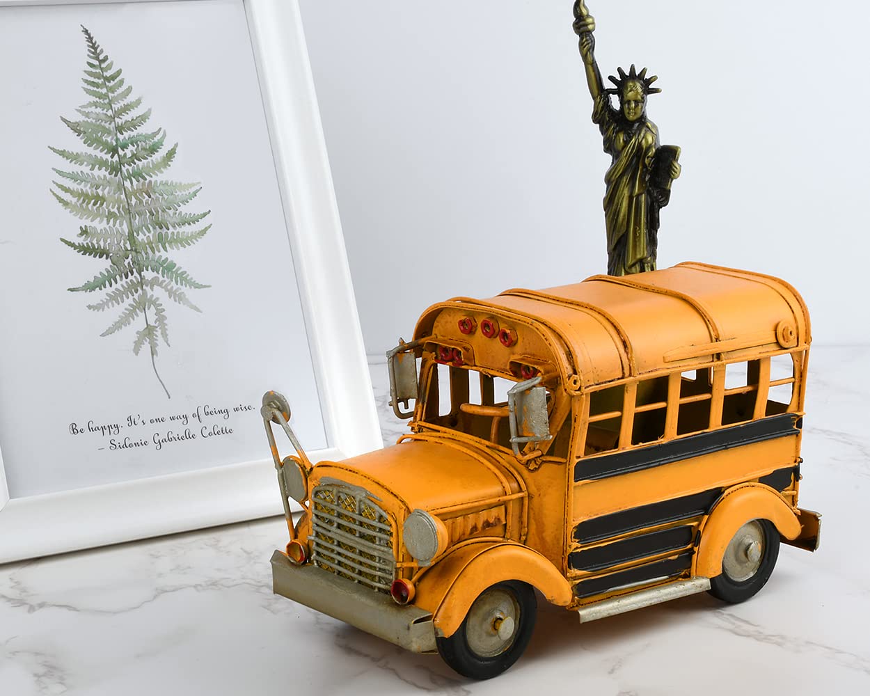 DS. DISTINCTIVE STYLE Handcrated Metal School Bus Retro Classic Vehicle Desk Decor