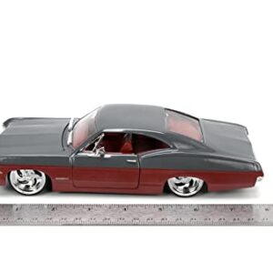 Jada Toys Big Time Muscle 1:24 1967 Chevy Impala SS Gray/Burgundy Die-cast Car, Toys for Kids and Adults