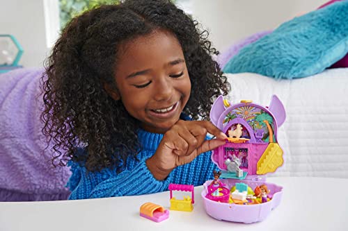 Polly Pocket Compact Playset, Llama Camp Adventure with 2 Micro Dolls & 13 Accessories, Travel Toy with Surprise Reveals