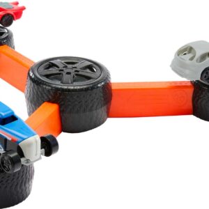 Mattel Games Hot Wheels Build ‘N Slam Kids Game with Buildable Classic Cars, Fix it Fast or Watch it Blast for 1-3 Players