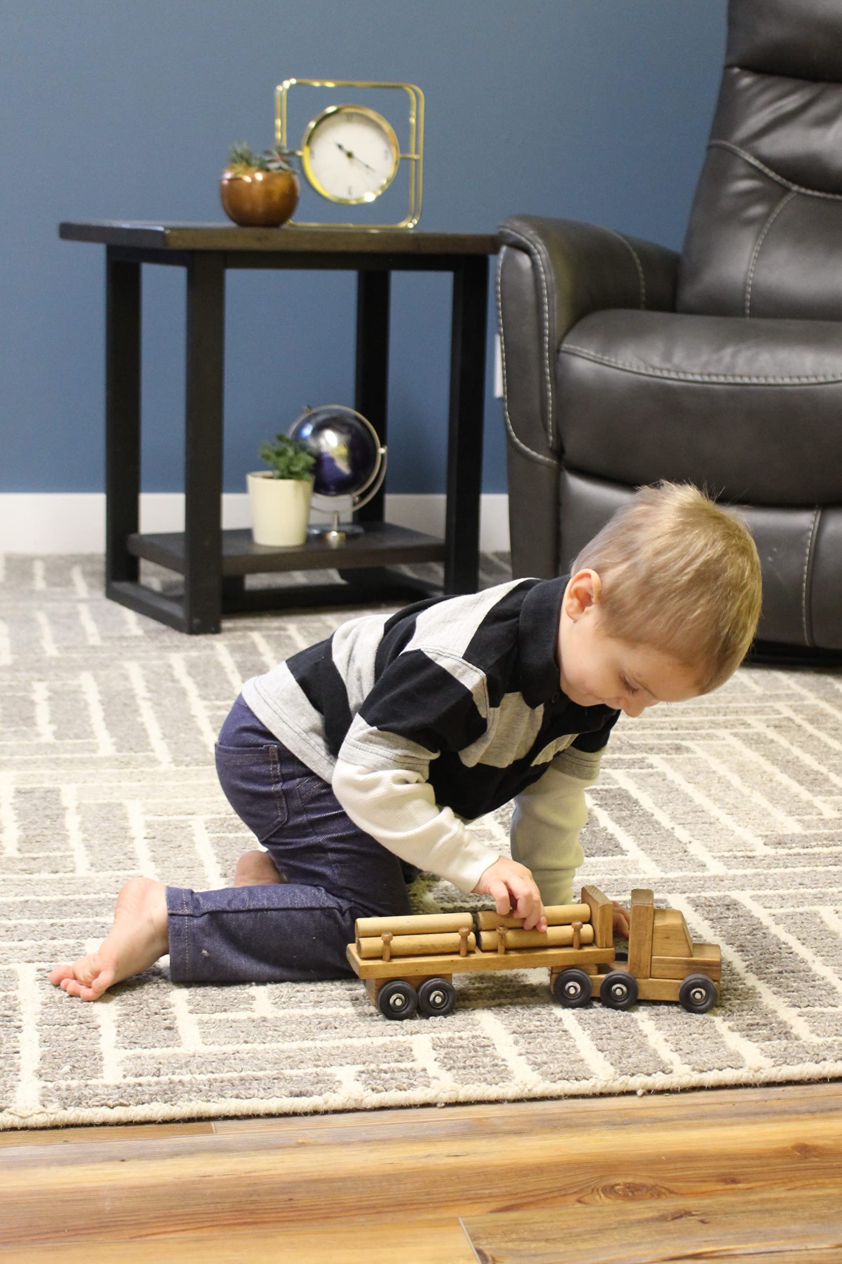 AmishToyBox.com Log Truck Wooden Toy - Amish-Made in Lancaster County, Pennsylvania - with 6 Removable Logs