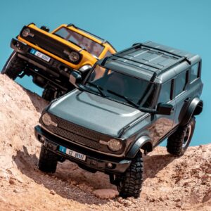 EAZYRC RC Crwaler 1/18 Scale Bronx RTR 4WD 2.4GHz RC Car Offroad Remote Control Car Model Vehicle RC Truck Electric Toy for Kids and Adults with LED Lights Transmitter Battery USB Charger Included