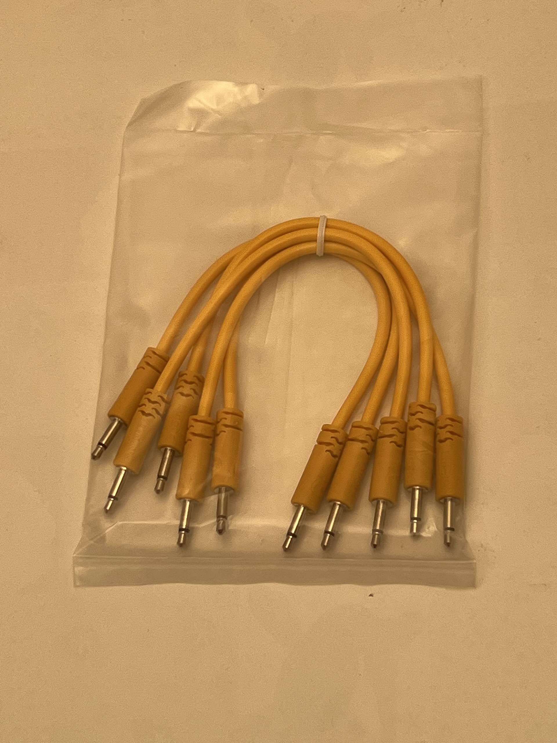 Starving Students Music Supplies Luigi's Modular Supply Spaghetti Eurorack Patch Cables - Package of 5 Gold/Orange Cables, 6" (15 cm)