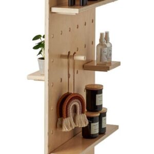 Displays2go Dandelion Pegboard Customizable Shelf Fixture, Collapsible Design, Eco-Friendly Plywood Material - Natural (DBMPBLG)