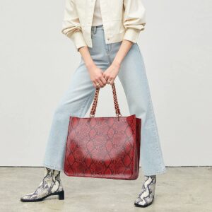 XingChen Women Snake Pattern Shoulder Bag PU Leather Purse Chain Braided Shoulder Strap Handbag Fashion Hobo Bag Tote Wine