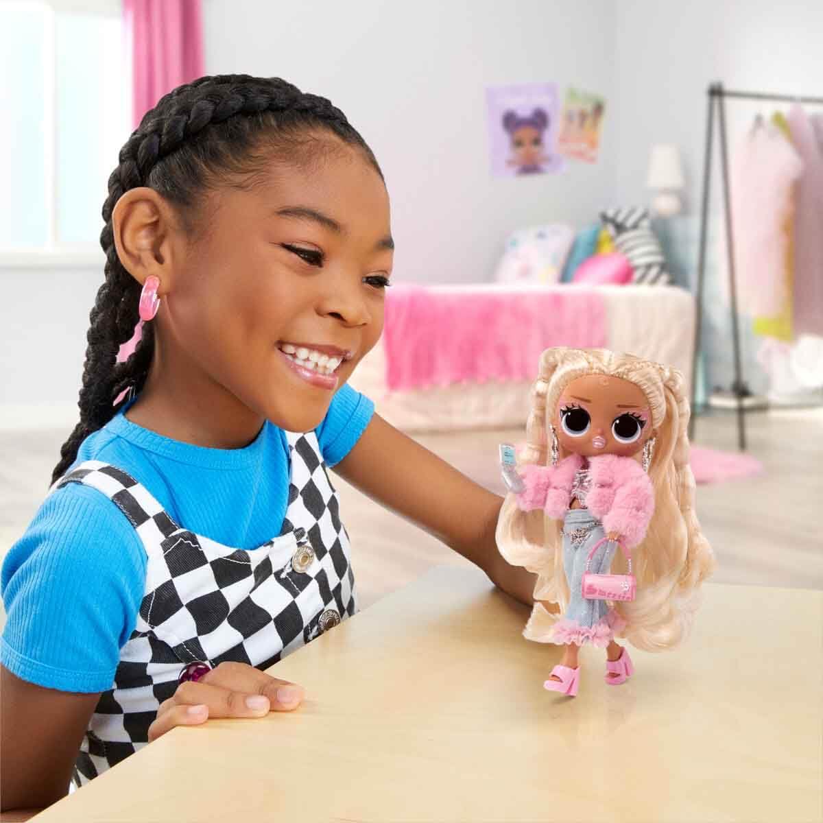 L.O.L. Surprise! Tweens Series 4 Fashion Doll Olivia Flutter with 15 Surprises and Fabulous Accessories – Great Gift for Kids Ages 4+