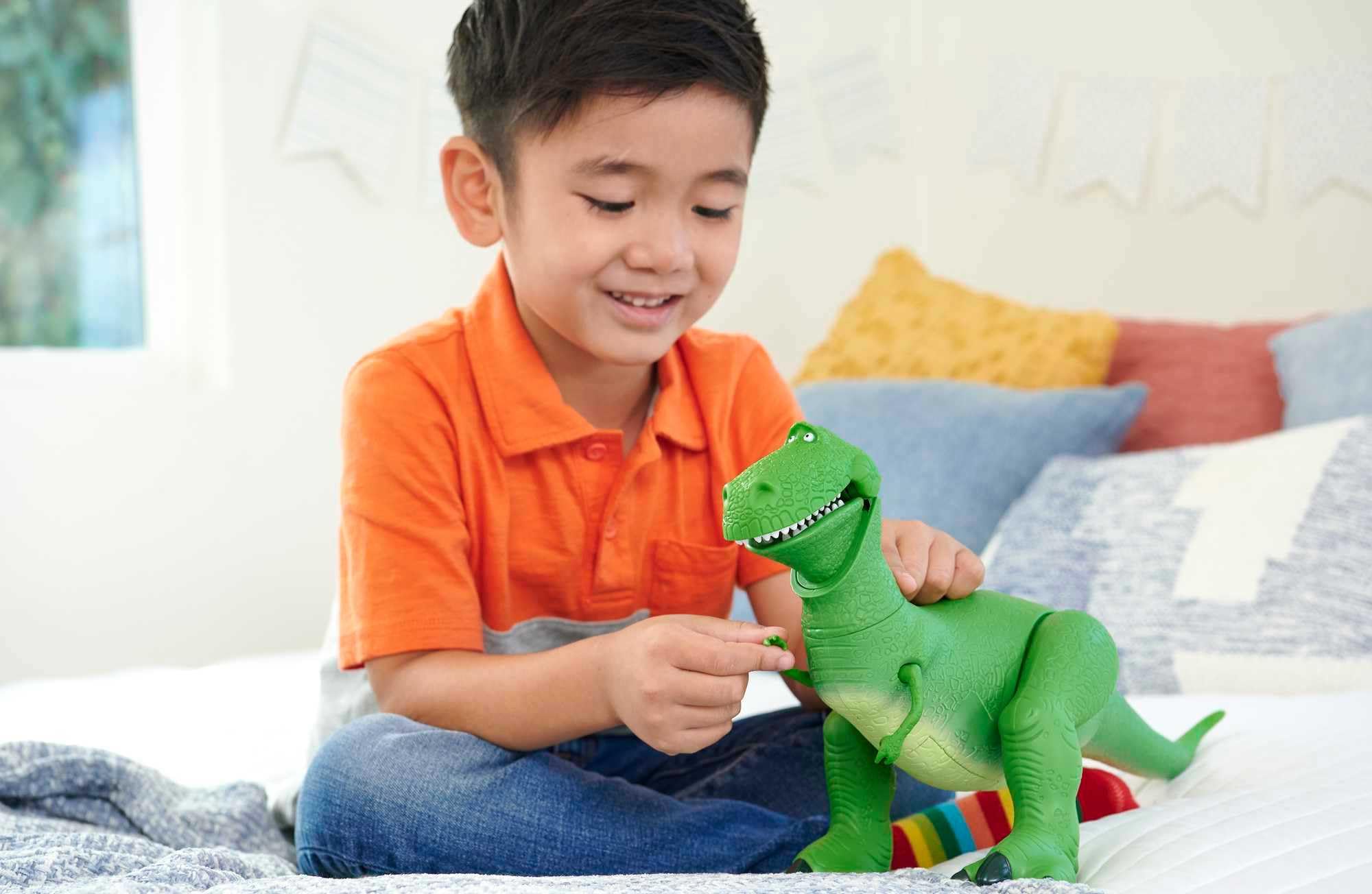 Mattel Disney Pixar Toy Story Toys, Moving & Talking Rex Dinosaur Figure, Roarin’ Laughs, 10.8 Inches Tall with 40 Phrases and Mouth & Arm Motion, Kids Gift