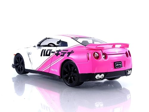 Jada Toys Toyko Speed 1:24 2009 Nissan GT-R R35 Die-cast Car & Hello Kitty Racing Figure, Toys for Kids and Adults