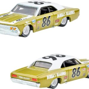 Hot Wheels Premium Car Culture 2-Pack '69 Ford Torino Talladega and '66 Chevelle