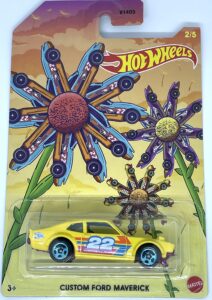 hot wheels 2022 - custom ford maverick - spring set 2022 [yellow] 2/5