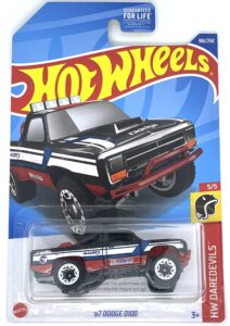 hot wheels 2022 - '87 dodge d100 - hw daredevils 5/5 [black] 186/250 - treasure hunt