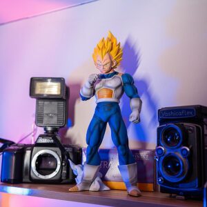 LESESOBE Vegeta Figure Statues Figurine DBZ Action Figre Super Saiyan Collection Birthday Gifts PVC 11 Inch