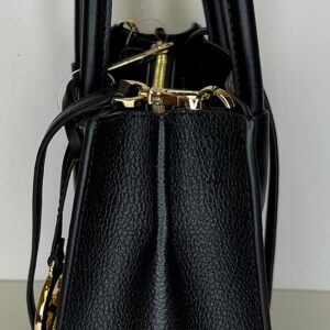 Michael Kors MICHAEL Michael Kors Mercer MD Messenger bundled SM TZ Coinpouch Purse Hook (BLK)