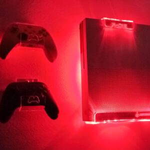 WALL MOUNT FOR XBOX ONE WITH MULTICOLOR LED LIGHTING KIT + 2 CONTROL MOUNT (one S or X)