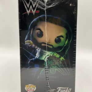 Funko Pop! Pop & Tee: WWE - Roman Reigns - XL Exclusive