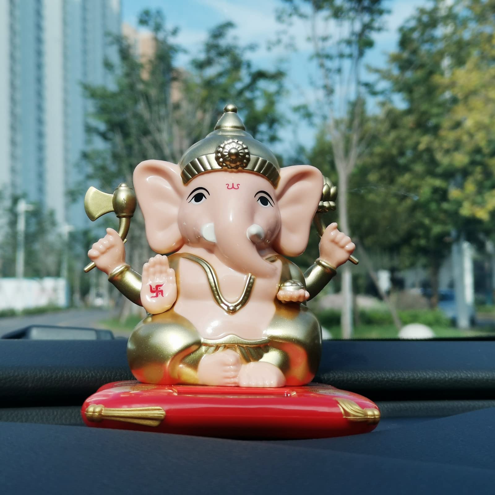 Car Solar Bobble Head Toy, Mini Ganesha Decoration, Elephant Swinging Dancing Toy, Ganesh Idol Figurines for Dashboard Home Window Desk Decor