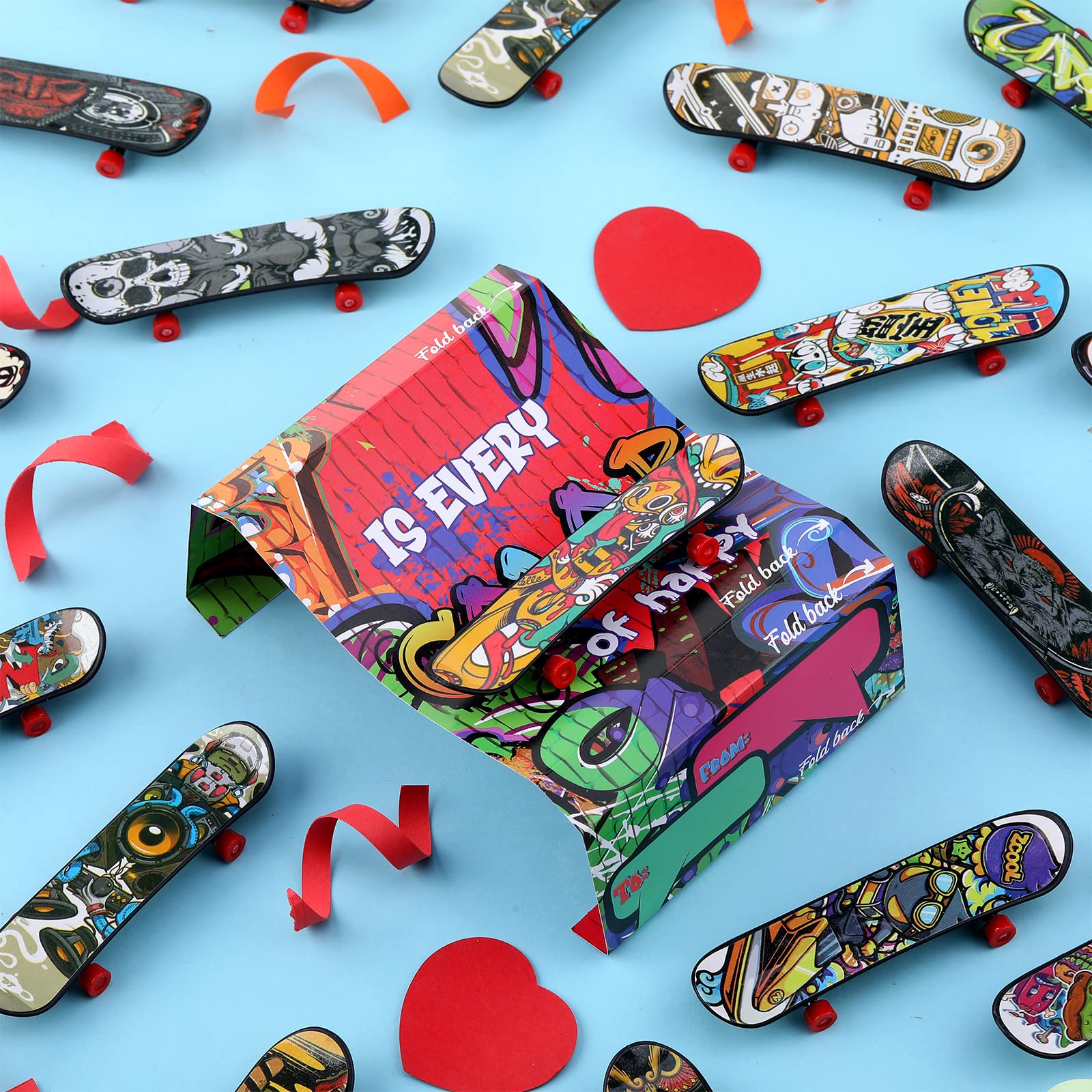 36 Pcs Finger Skateboards with Greeting Cards for Valentines Day Set, Finger Board Assorted Mini Skateboards Valentine Classroom Exchange Cards Valentine Party Favor for Valentine's Day Prizes Gift