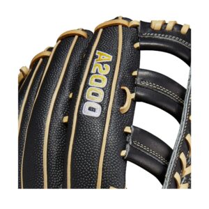 WILSON 2023 A2000® 1810SS 12.75” Outfield Baseball Glove - Right Hand Throw