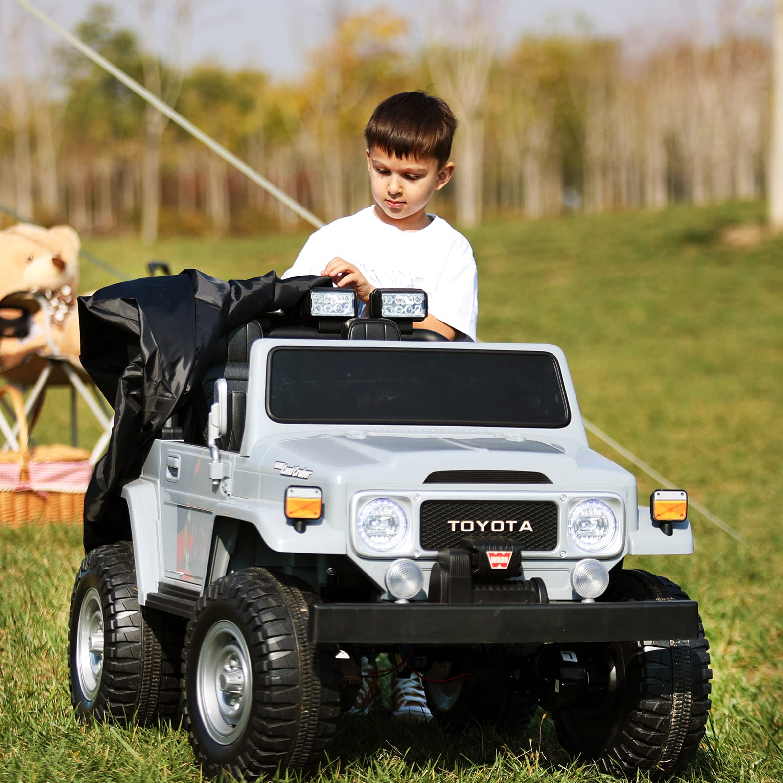 Joywhale 24V 2 Seater Kids Ride on Truck Licensed Toyota Land Cruiser FJ40 4WD Battery Powered Electric Car, with 4x75W Engine, Remote Control, Soft Braking, Easy-Drag, Suspension & Car Cover, White