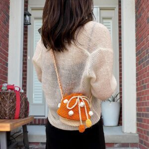 XIAYUPAGU Handmade Knitted Purse Wool Knitted Mushroom Shoulder Bag for Women Crossbody Bucket Bag with Drawstring (Orange)