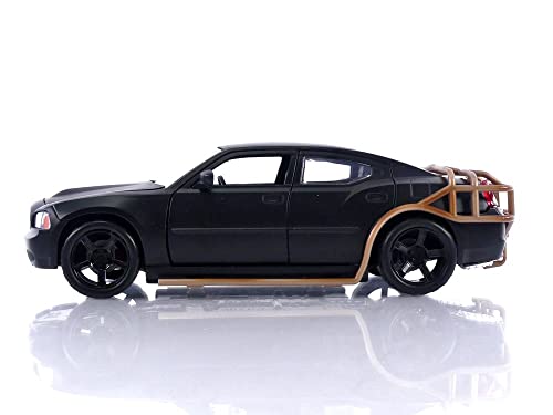 Jada Fast & Furious 1:24 2006 Dodge Charger Heist Car Die-cast Car, Toys for Kids and Adults