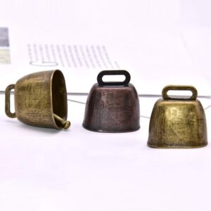 Sewroro 2pcs Grazing Copper Bells Cow Horse Sheep Bells Metal Animal Copper Loud Bronze Bell Pet Anti- Accessories Bell (6X6.3CM)