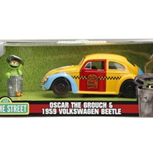 Sesame Street 1:24 1959 Volkswagen Beetle Die-cast Car & 2.75" Oscar The Grouch Figure, Toys for Kids and Adults