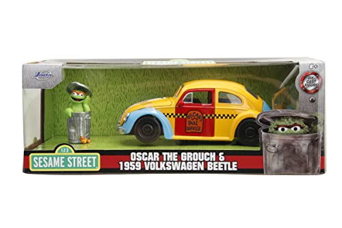 Sesame Street 1:24 1959 Volkswagen Beetle Die-cast Car & 2.75" Oscar The Grouch Figure, Toys for Kids and Adults