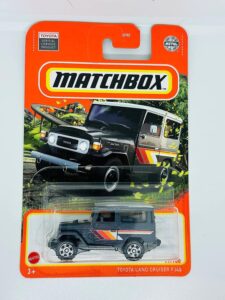 matchbox 2022 - toyota land cruiser fj40 - gray - 97/100 - mint/nrmint ships bubble wrapped in a box