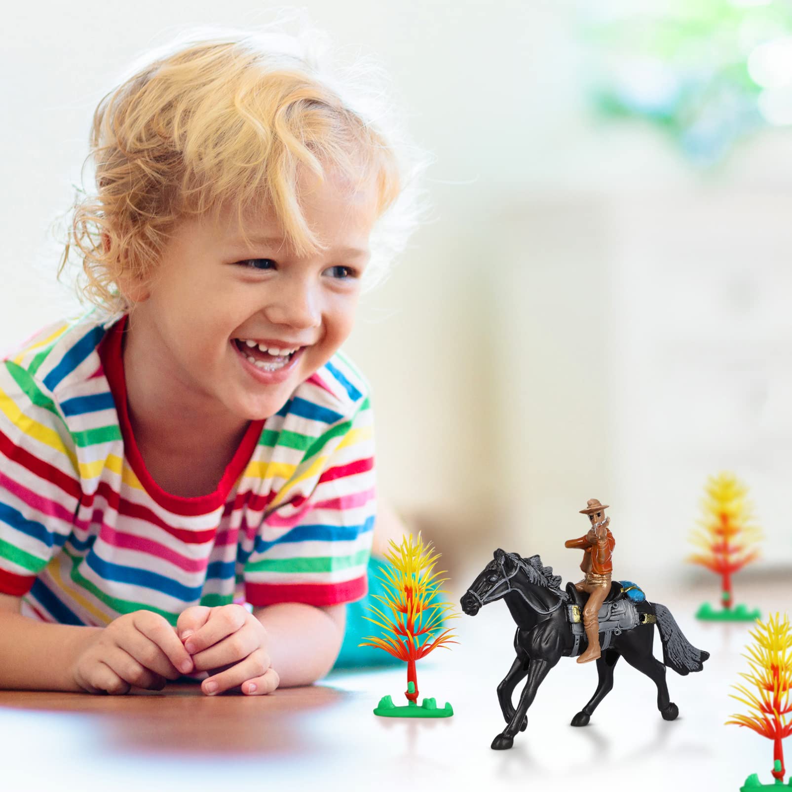 Toddmomy Riding Horse Figurine 4Pcs Action Figure Western Figurines Toys Horse Toys Plastic Horse with Rider for Kids Toddlers Farm Animal Collection