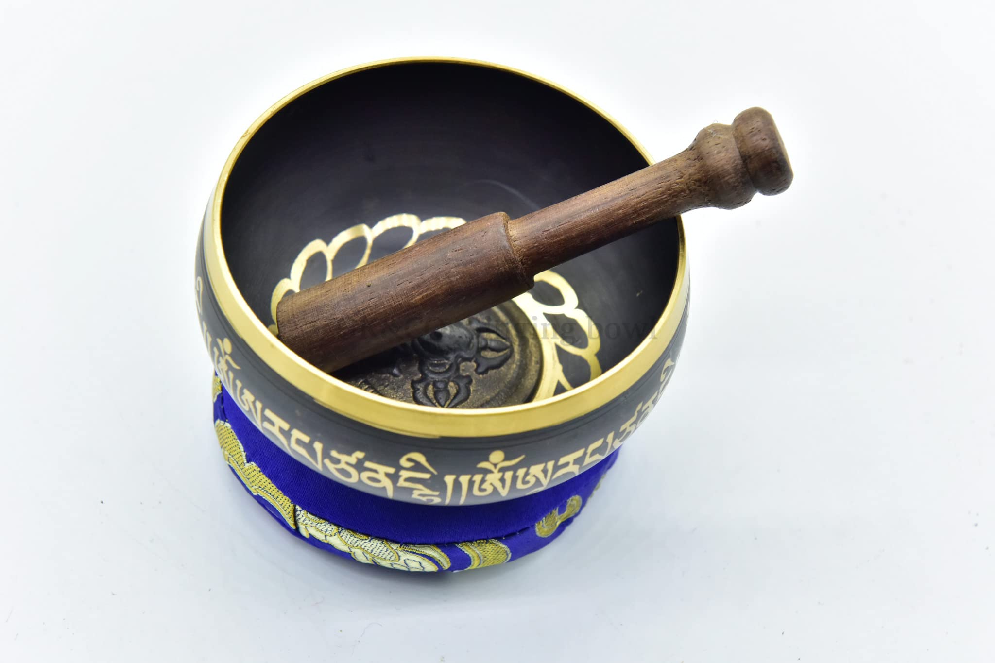 3.75" Tibetan Meditation Yoga Singing Bowl Black Set with free Wooden Mallet and Silk Cushion from Nepal, Singing bowls.