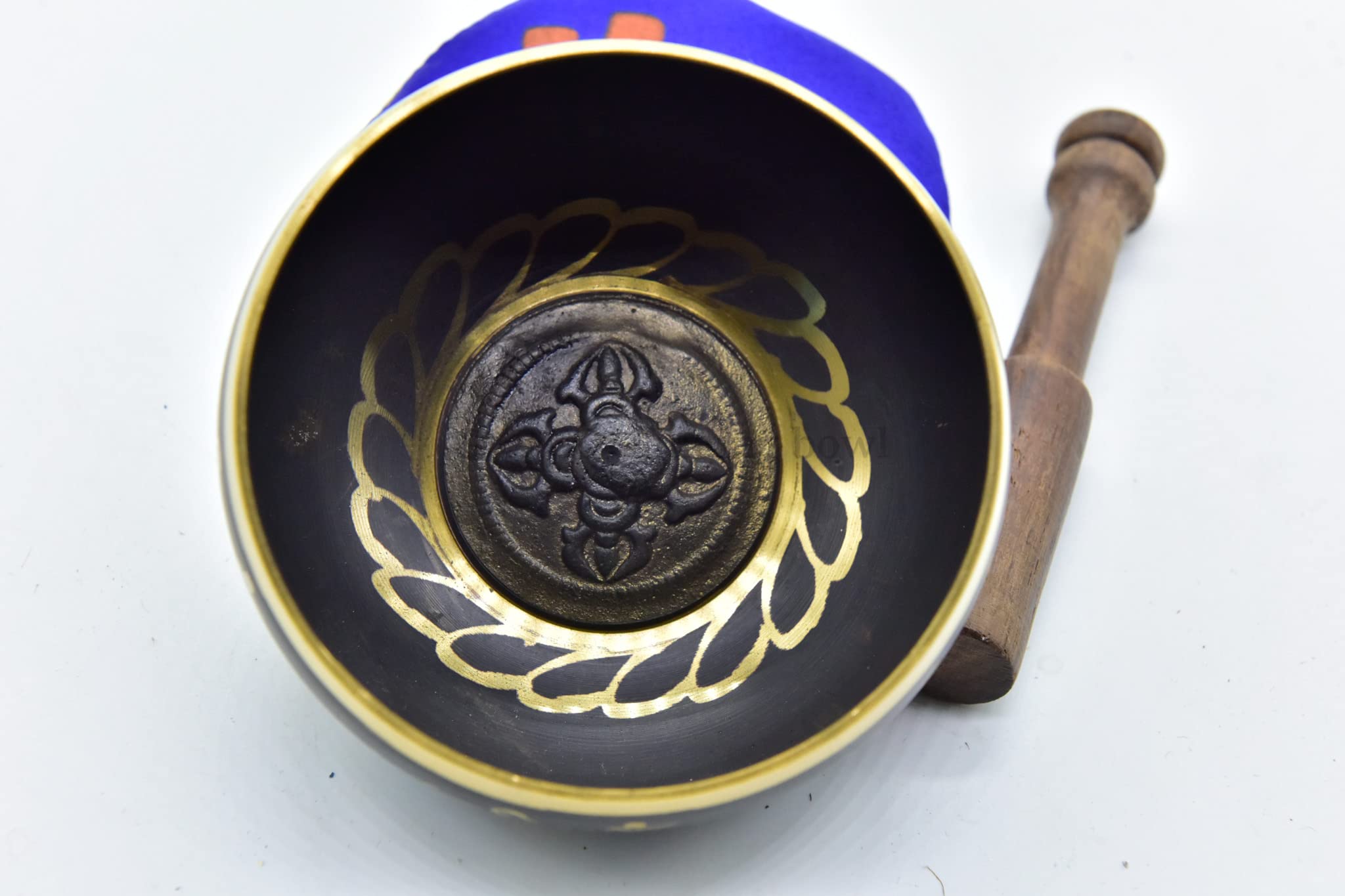 3.75" Tibetan Meditation Yoga Singing Bowl Black Set with free Wooden Mallet and Silk Cushion from Nepal, Singing bowls.