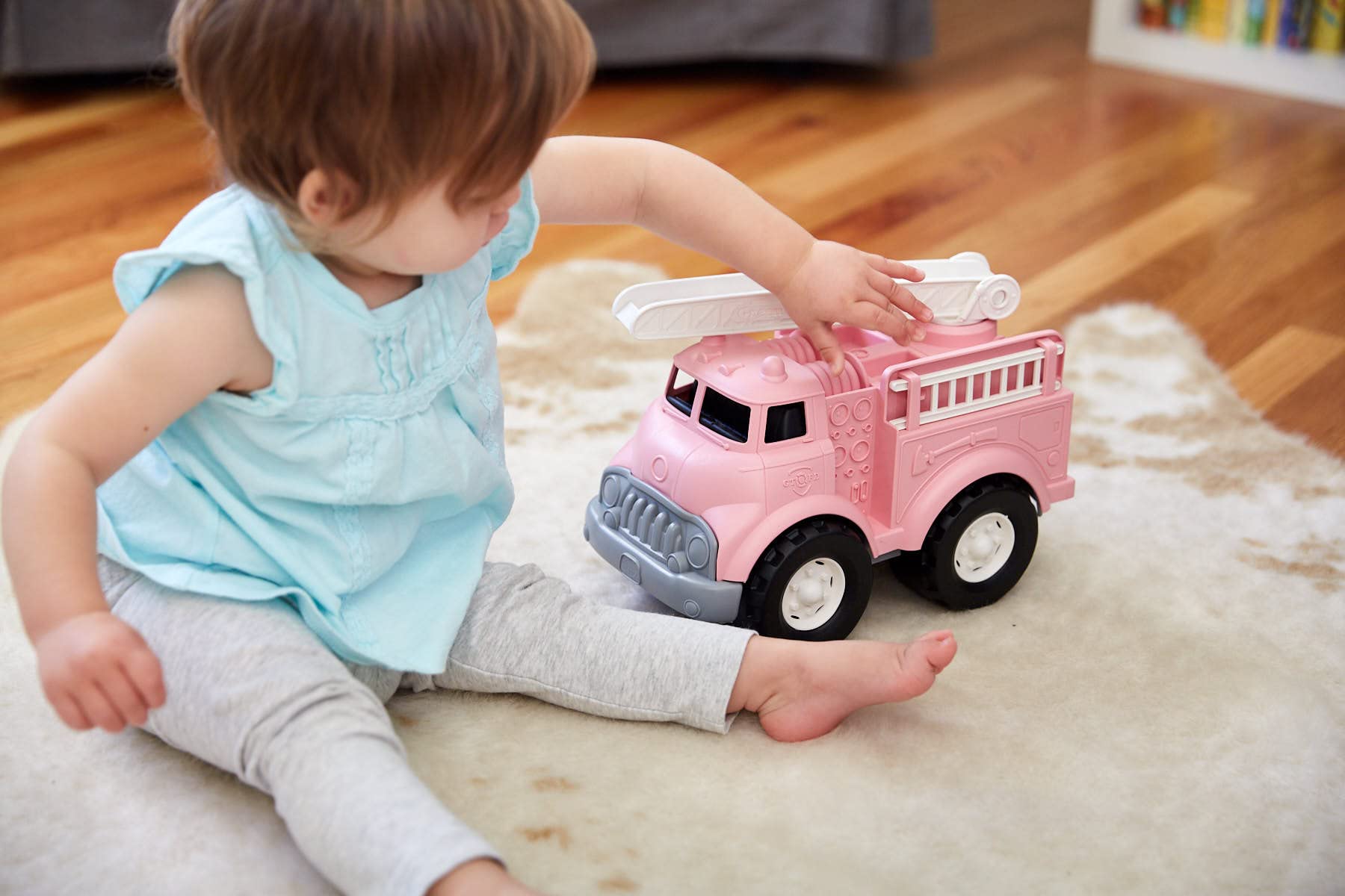 Green Toys Fire Truck Pink CB