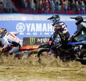 Monster Energy Supercross 6 - Xbox Series X