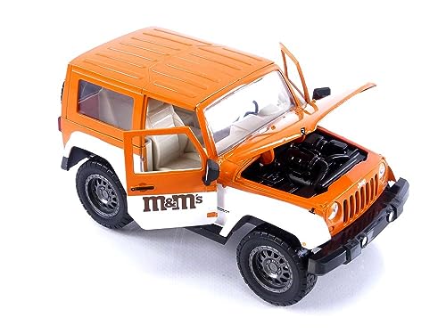 M&M's 1:24 2007 Jeep Wrangler Die-cast Car & 2.75" Orange Figure, Toys for Kids and Adults