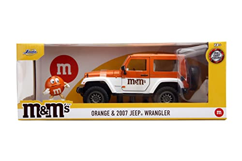 M&M's 1:24 2007 Jeep Wrangler Die-cast Car & 2.75" Orange Figure, Toys for Kids and Adults