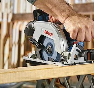 BOSCH GKS18V-22N 18V Brushless Blade-Right 6-1/2 In. Circular Saw (Bare Tool)