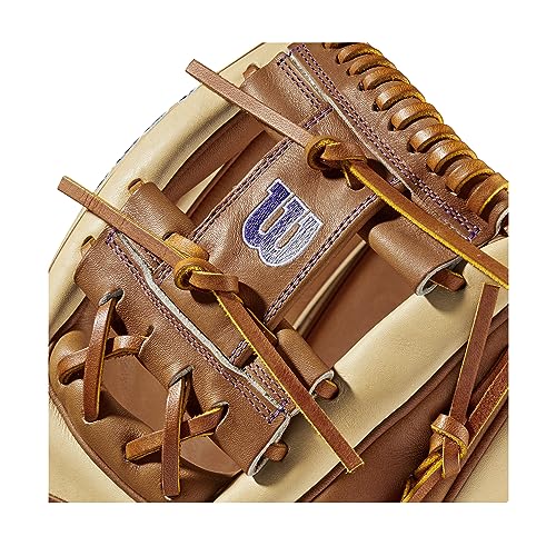 WILSON 2023 Sis Bates A2000® SB22 11.75” Fastpitch Infield Glove - Right Hand Throw