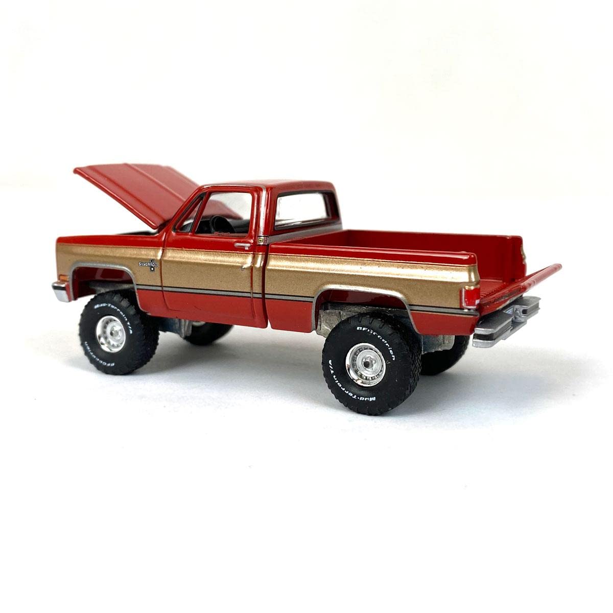 Truck 1/64 1983 Chevy K10 4x4, Red/Gold, Exclusive Limited Edition CP7805