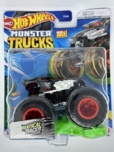 hot wheels monster trucks - radical racer - 2023 case c / 3