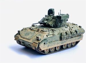 us m2a3 bradley fighting vehicle dusty version 1/72 abs tank pre-built model