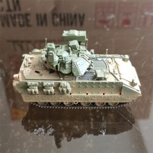 US M2A3 Bradley Fighting Vehicle Dusty Version 1/72 ABS Tank Pre-Built Model