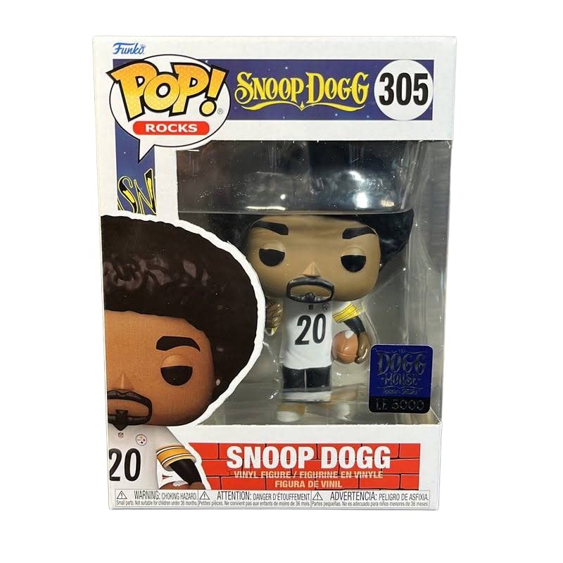 Snoop Dogg White Steelers Jesrsey Exclusive Vinyl Figure