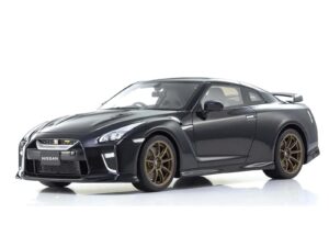 gt-r premium edition t-spec rhd (right hand drive) midnight purple metallic 1/18 model car by kyosho ksr 18057 mp