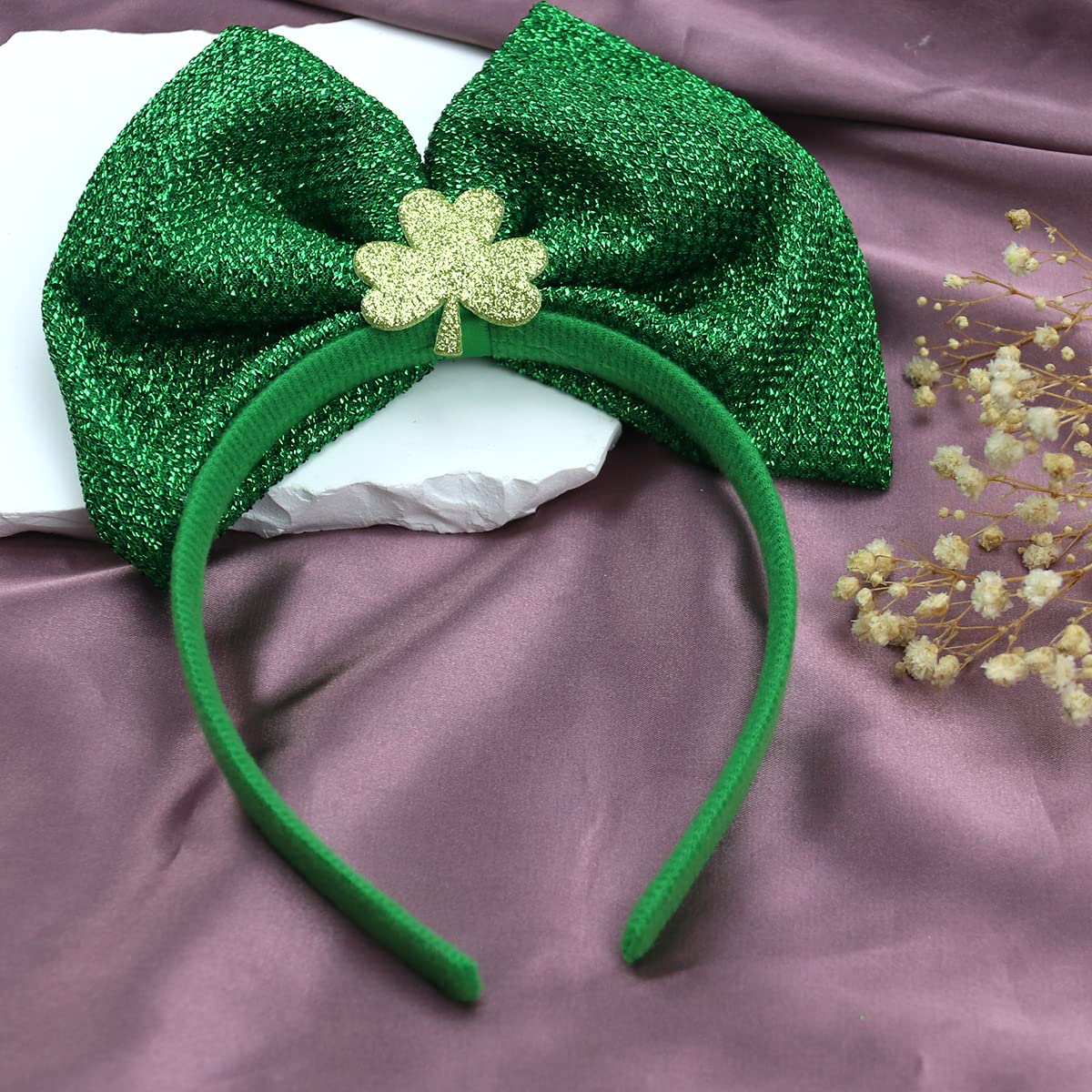 Kistreao Shamrock Bow Headband St. Patrick's Hair Band Green Clover Hair Accessories for Girls Women St. Patrick's Day Party Gift